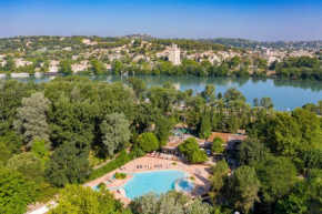 Отель Camping du Pont d'Avignon  Авиньон